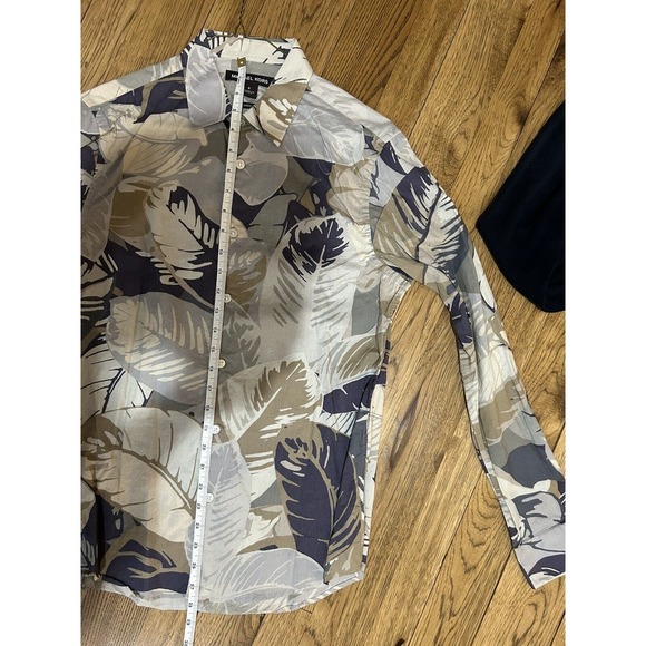 Michael Kors Lot Of 4 Shirts/Sweaters Men’s Size XS And Small - Picture 5 of 16